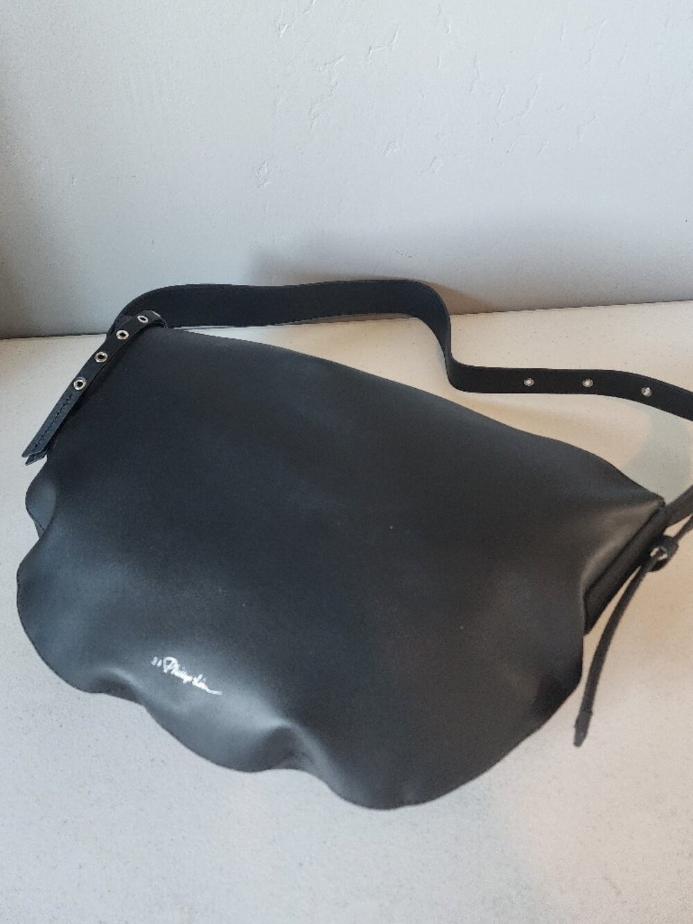 Phillip Lim Large Shoulder "LIKE NEW" - Picture 10 of 16